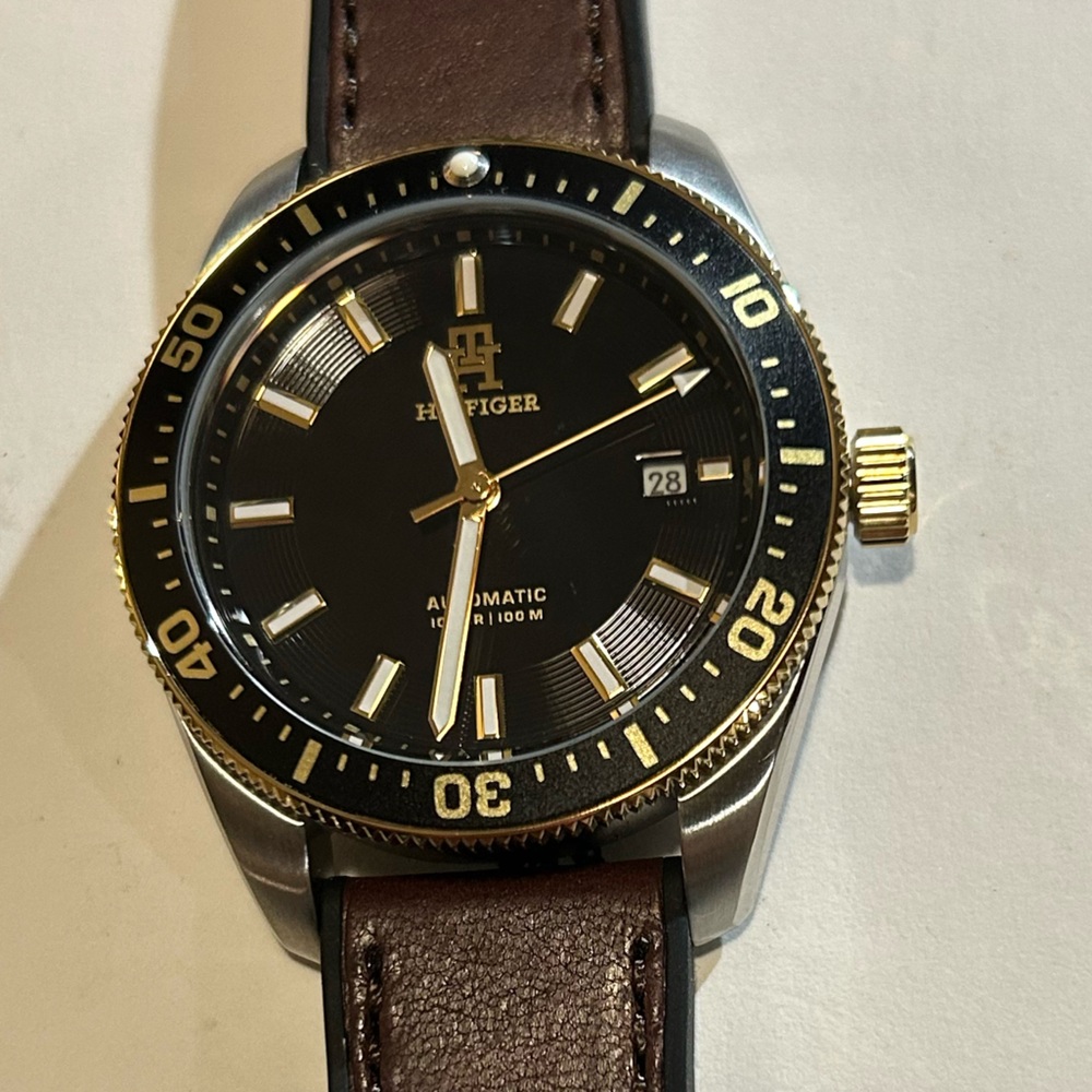 Tommy Hilfiger Automatic Watch With 40mm Black Face & Leather & Silicone Band
